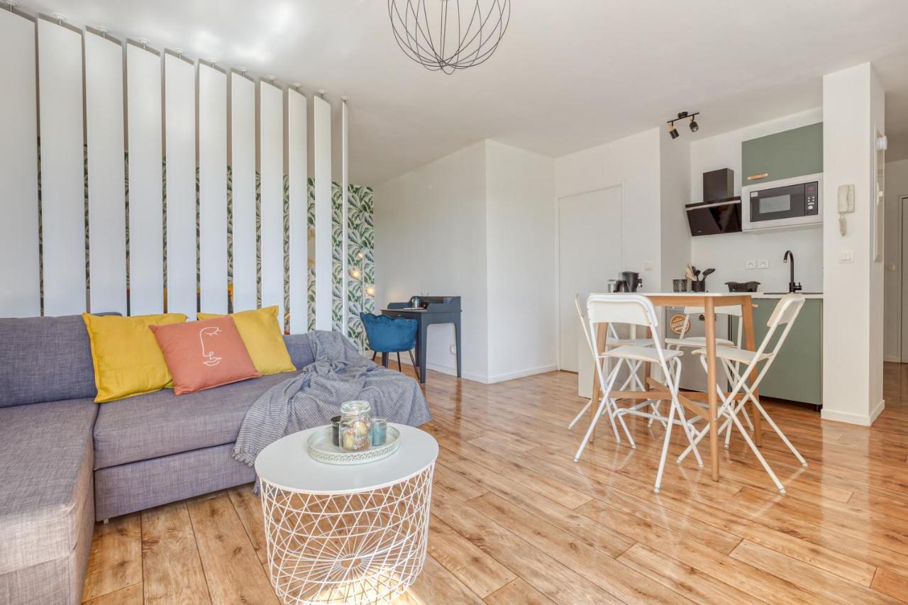 Grand Studio Disney, Queen Size, Coffee, Wifi Montévrain Buitenkant foto